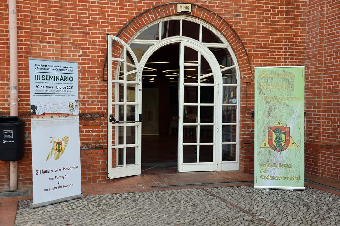 III SEMINÁRIO - Topografia, 30 anos de Evolução e Transformação