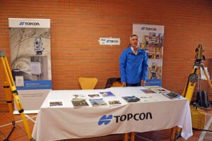III SEMINÁRIO - Topografia, 30 anos de Evolução e Transformação